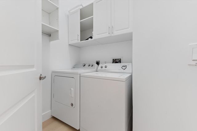 300 S Australian Avenue 105, West Palm Beach, FL 33401