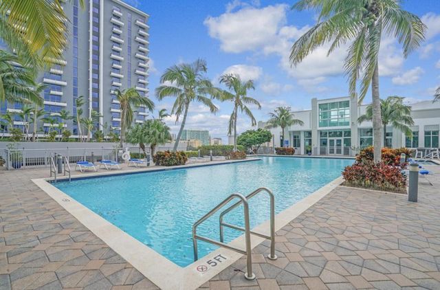 300 S Australian Avenue 105, West Palm Beach, FL 33401