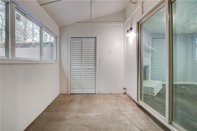 6544 River Park Drive, Riverdale, GA 30274