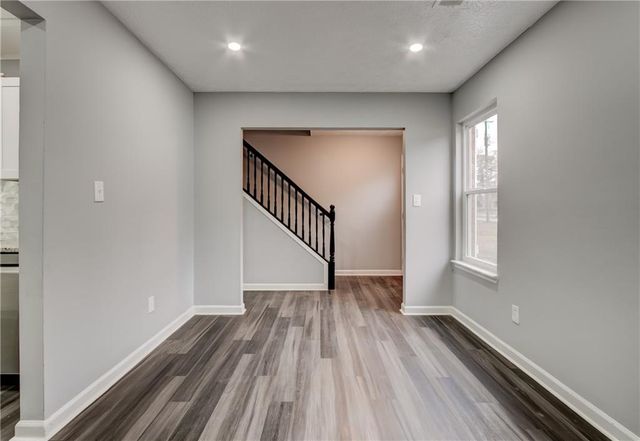 6544 River Park Drive, Riverdale, GA 30274