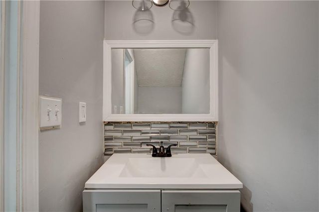 6544 River Park Drive, Riverdale, GA 30274