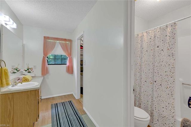 5657 Clay Bank RD, Gloucester, VA 23061