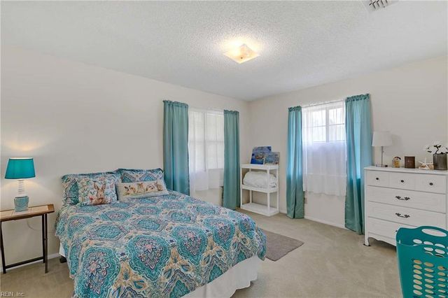 5657 Clay Bank RD, Gloucester, VA 23061