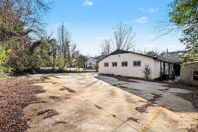 104 N Dilling Street, Kings Mountain, NC 28086