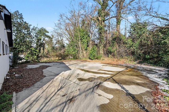 104 N Dilling Street, Kings Mountain, NC 28086