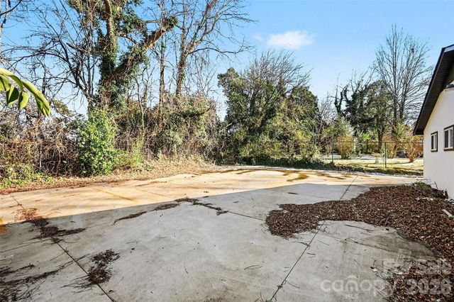 104 N Dilling Street, Kings Mountain, NC 28086