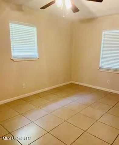 3908 Wildwood Road, Moss Point, MS 39562