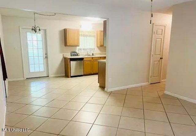 3908 Wildwood Road, Moss Point, MS 39562