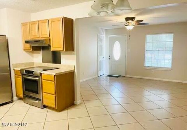 3908 Wildwood Road, Moss Point, MS 39562