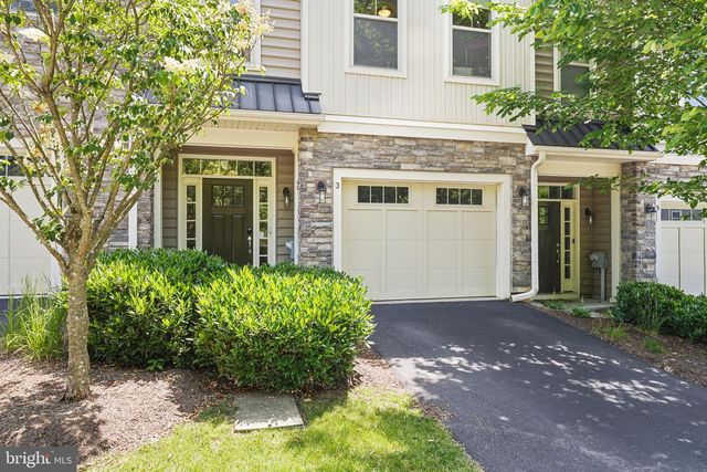 3 TREYBURN DR, Paoli, PA 19301