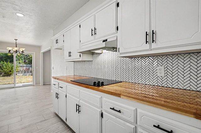 1716 N Fordson Avenue, Bethany, OK 73008