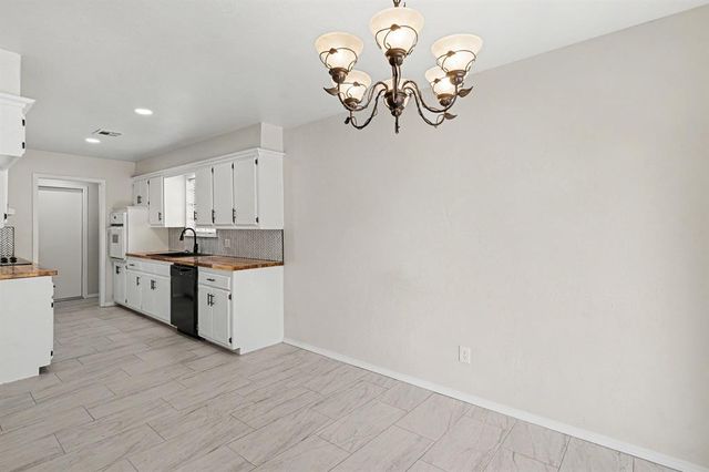 1716 N Fordson Avenue, Bethany, OK 73008