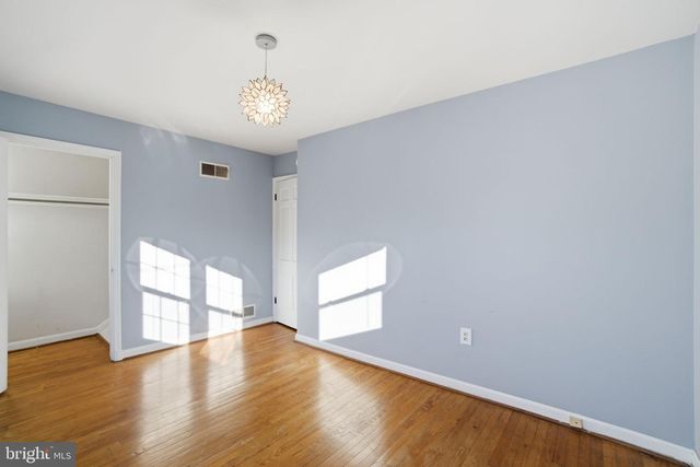 5331 42ND PL NW, Washington, DC 20015