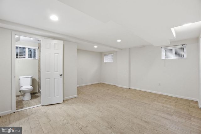 5331 42ND PL NW, Washington, DC 20015