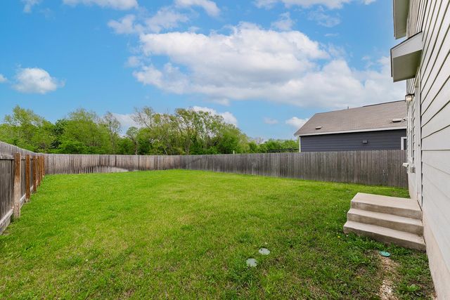 2204 Nightview DR, Pflugerville, TX 78660