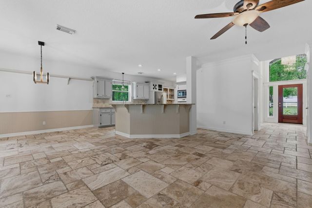 2024 Old River Road, Montgomery, TX 77356