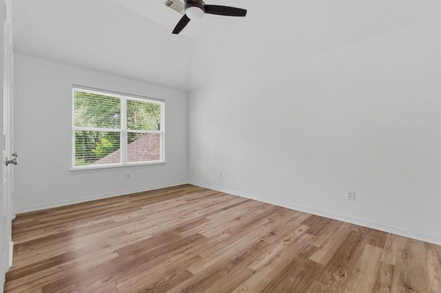 2024 Old River Road, Montgomery, TX 77356