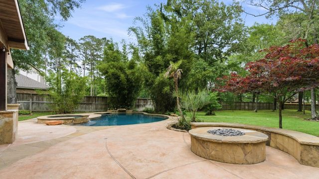 2024 Old River Road, Montgomery, TX 77356