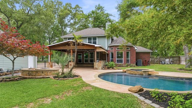 2024 Old River Road, Montgomery, TX 77356