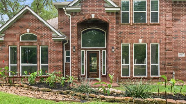 2024 Old River Road, Montgomery, TX 77356