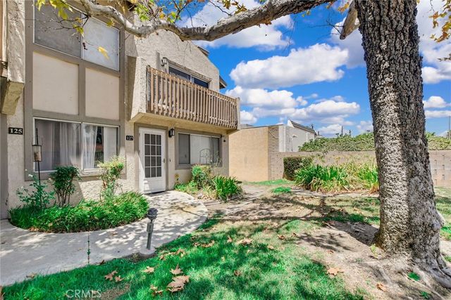 1251 S Meadow, Colton, CA 92324