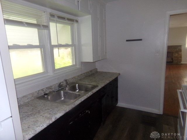 2826 W Hillcrest Avenue, Dayton, OH 45406