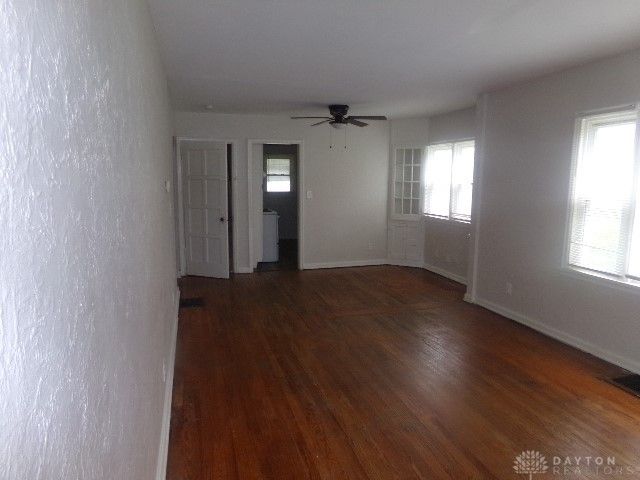 2826 W Hillcrest Avenue, Dayton, OH 45406
