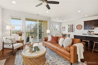 7012 30th Place SW, Seattle, WA 98126