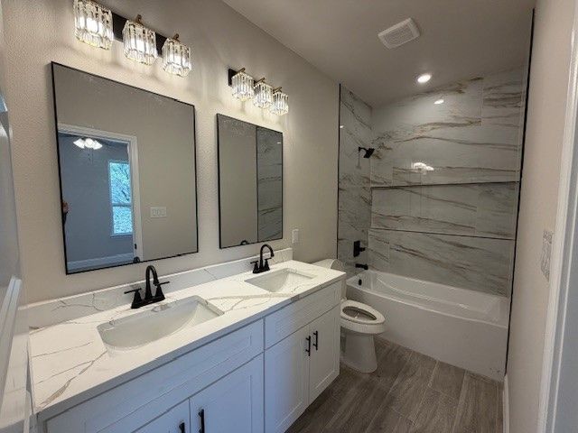 5206 Stoneridge Drive, Granbury, TX 76048