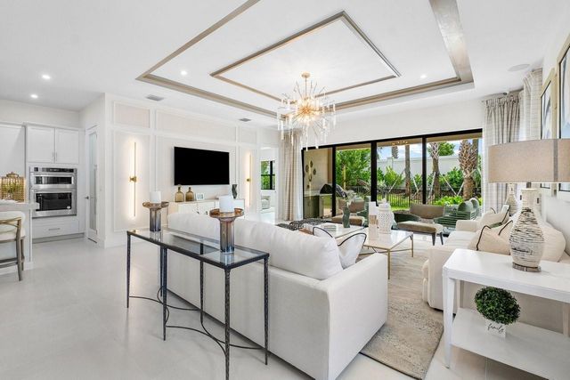 12479 Solana Bay Circle, Palm Beach Gardens, FL 33412