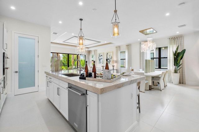 12479 Solana Bay Circle, Palm Beach Gardens, FL 33412