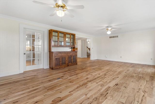 N5724 N Helenville Road, Helenville, WI 53137