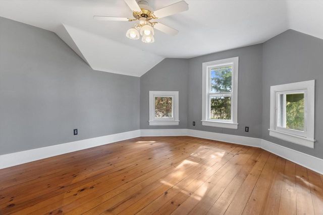 N5724 N Helenville Road, Helenville, WI 53137