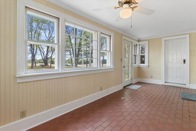 N5724 N Helenville Road, Helenville, WI 53137