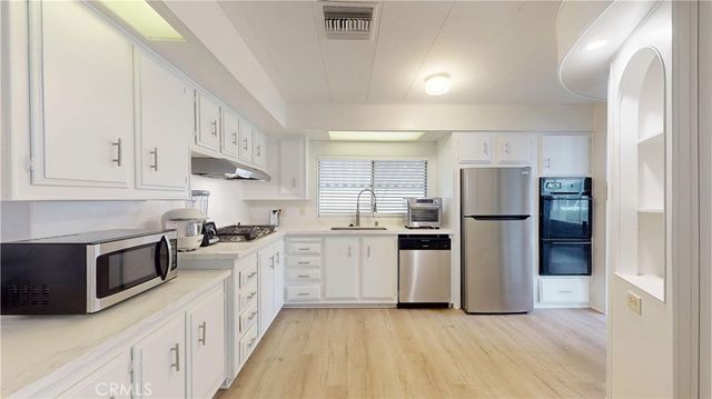 3595 Santa Fe Ave 73, Long Beach, CA 90810