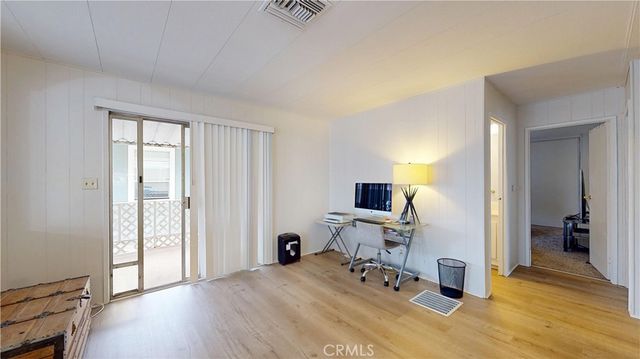 3595 Santa Fe Ave 73, Long Beach, CA 90810