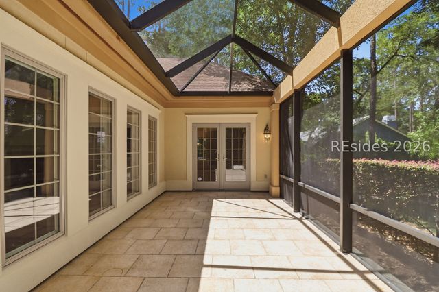 37 Crooked Pond Dr, Hilton Head Island, SC 29926