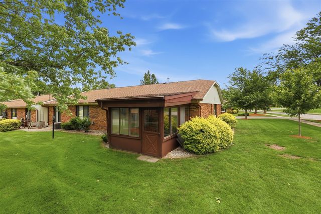 53 Old Mill Drive 2, Holland, MI 49423