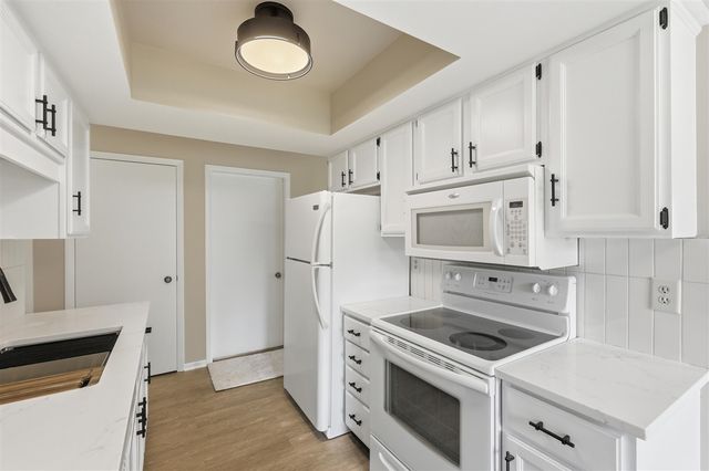 53 Old Mill Drive 2, Holland, MI 49423