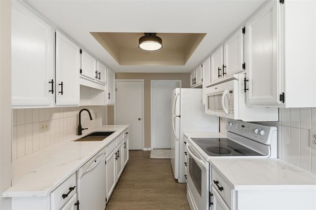 53 Old Mill Drive 2, Holland, MI 49423