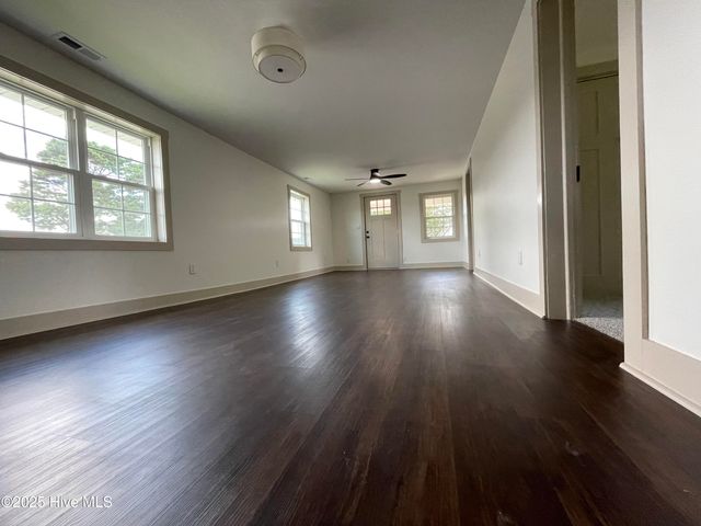 727 Pennsylvania Avenue, Hertford, NC 27944