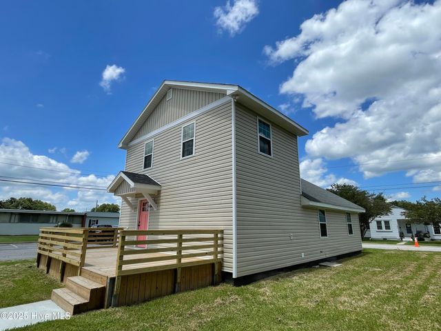 727 Pennsylvania Avenue, Hertford, NC 27944