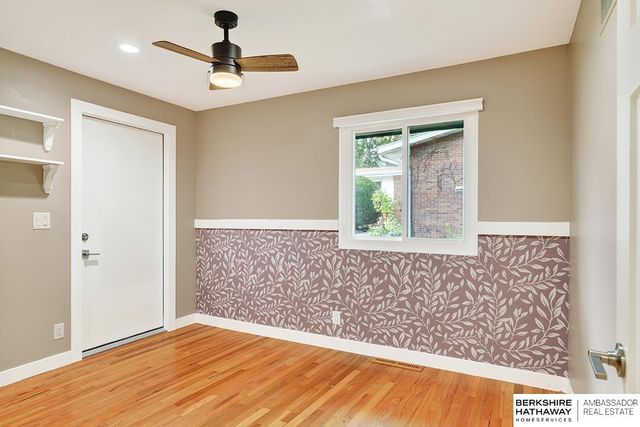 13576 Walnut Street, Omaha, NE 68144