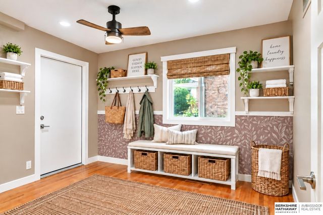 13576 Walnut Street, Omaha, NE 68144