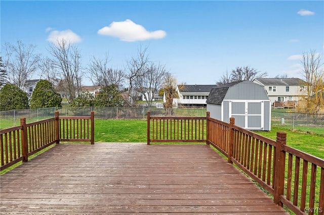 8485 Chinkapin Circle, Cicero, NY 13039