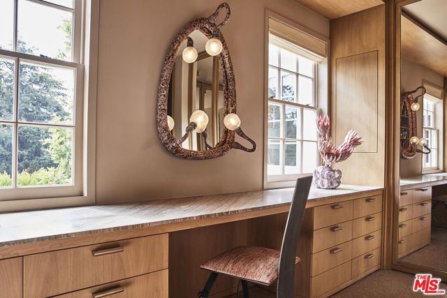 12921 MARLBORO Street, Los Angeles, CA 90049