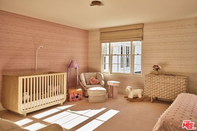 12921 MARLBORO Street, Los Angeles, CA 90049