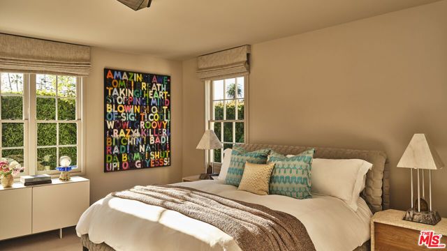 12921 MARLBORO Street, Los Angeles, CA 90049