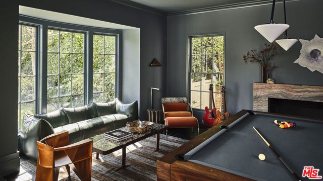 12921 MARLBORO Street, Los Angeles, CA 90049