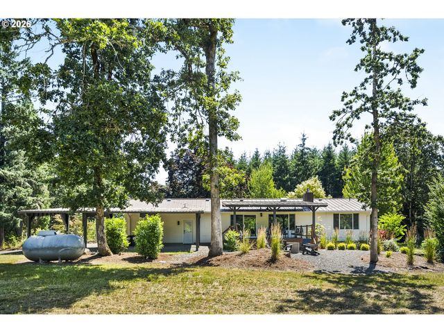 17340 Ne WOODLAND LOOP Rd, Yamhill, OR 97148